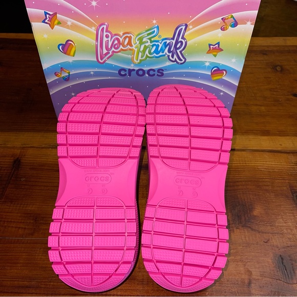 Crocs x Lisa Frank Mega Crush Clogs - Picture 9 of 9